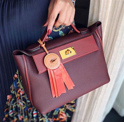 hermes 72030135126464|Hermès 101: All About the Hermès 24/24 .